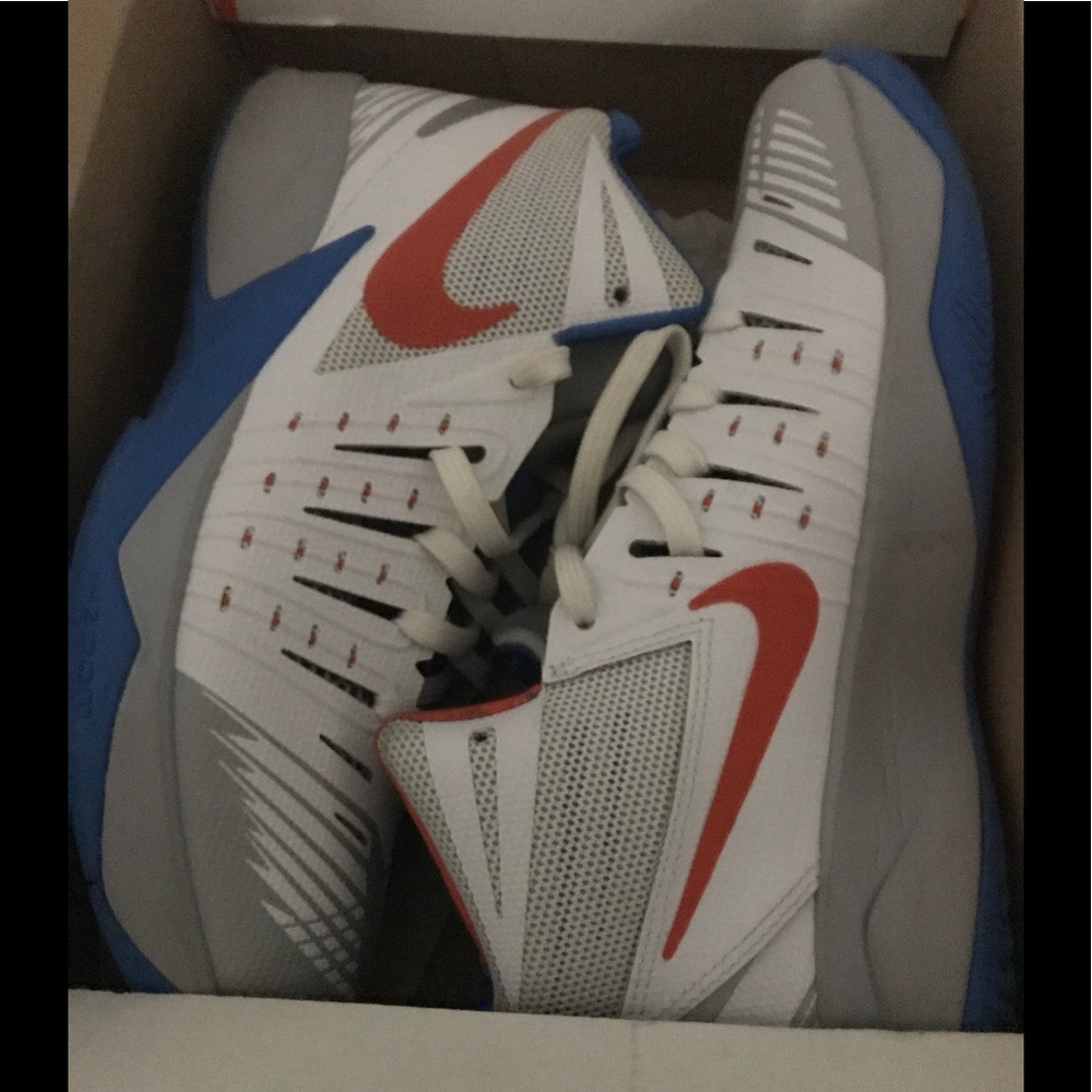 Nike zooms worn a few times
